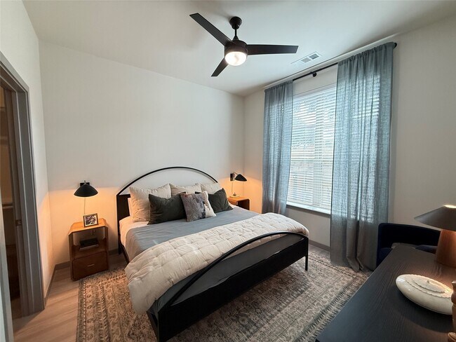 Foto del edificio - 11604 Stonehollow Dr