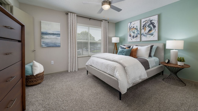 Building Photo - Trivela Port St Lucie