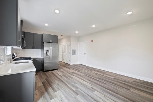 Kitchen - Woodside Heights
