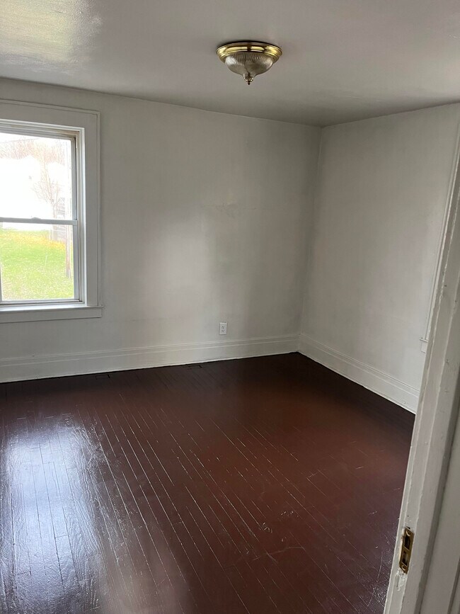 Foto del edificio - 711 S Bay Rd