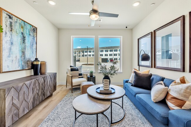 Building Photo - Birchway Quarry Falls