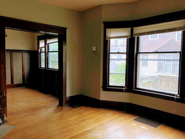 Foto del edificio - 318 Cherry St SE