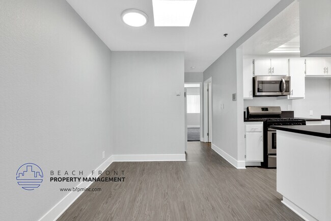 Building Photo - Arriba Apartments