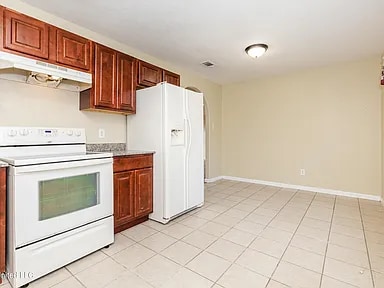 Building Photo - 5117 Potomac Dr