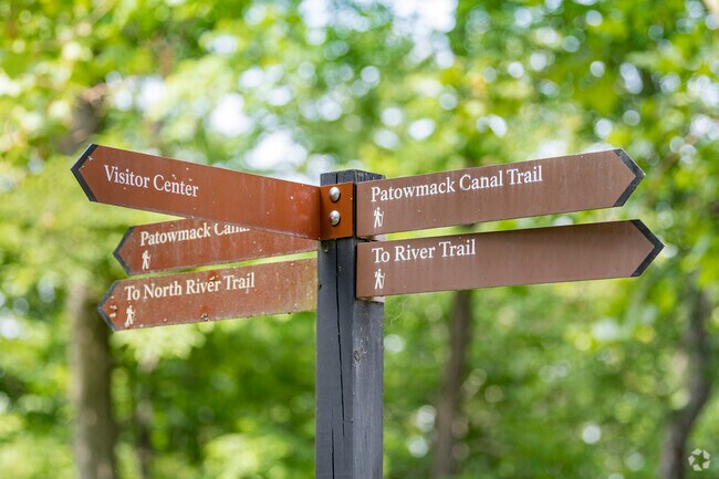 Great Falls Park offers many ways to enjoy nature in Great Falls.