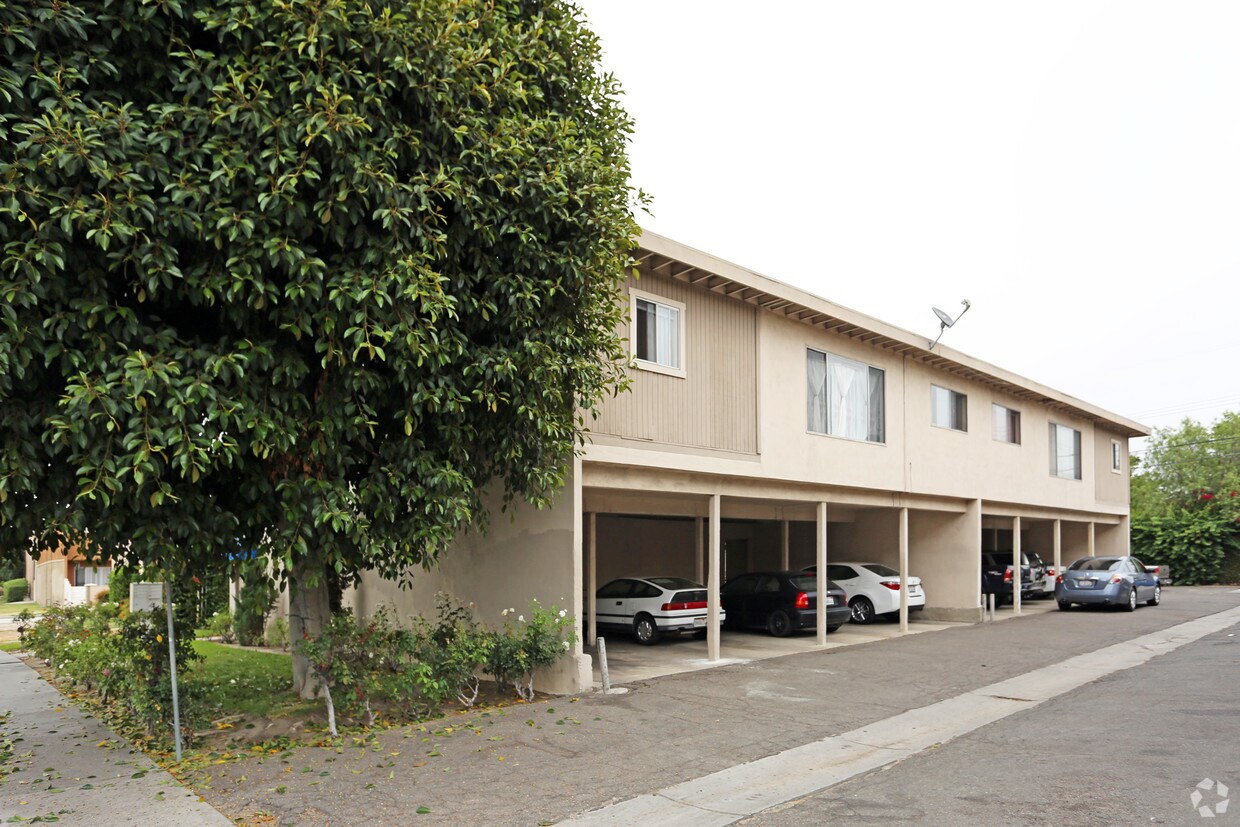 Building Photo - 14162 Buena St