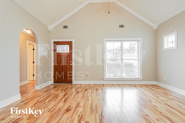 Building Photo - 247 Stonecreek Pl