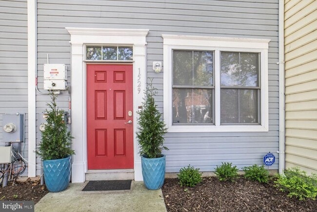 Foto del edificio - 1529 Tanner St SE