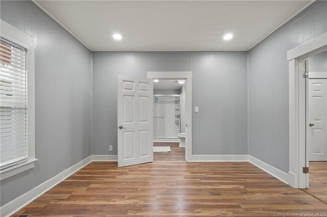 Building Photo - 352 Kahl Ct