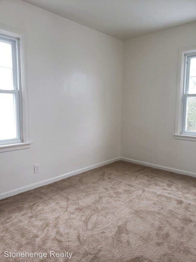 Foto del edificio - 3 br, 1 bath House - 1030 Hawk