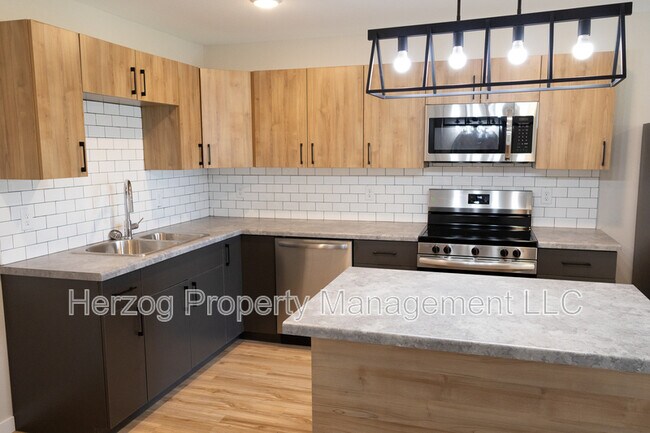 Foto del edificio - 3425 Eischen Ct