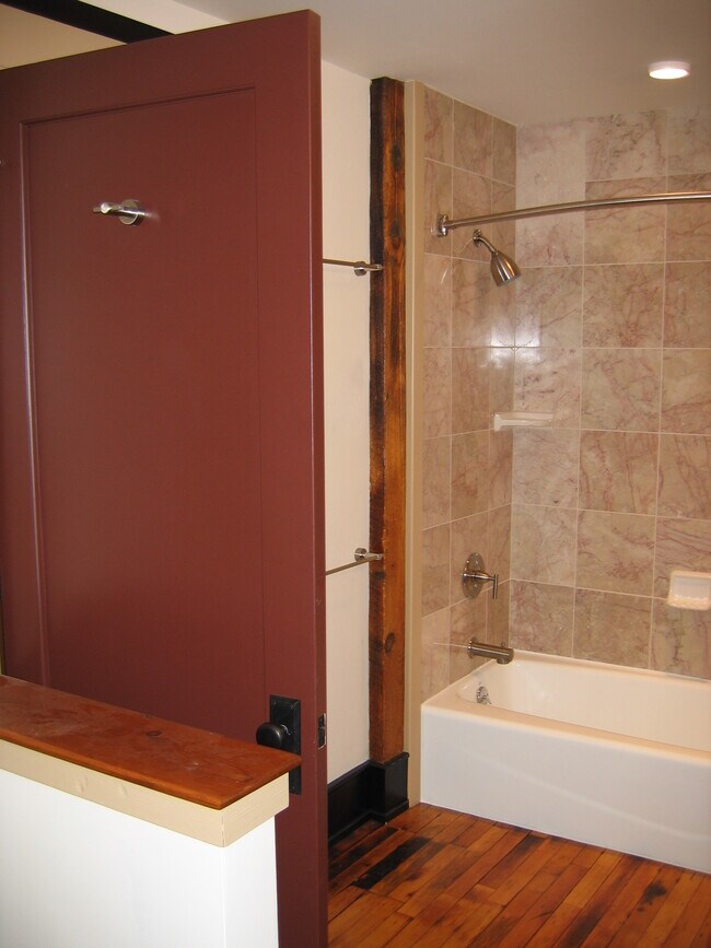 Bathroom view - 29 Middlebrook Ave