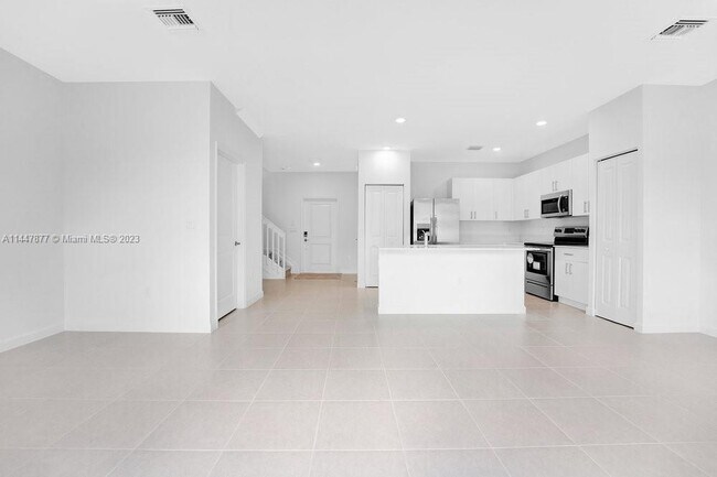 Foto del edificio - 11887 NW 47th Manor