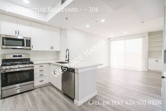 Building Photo - 2820 Sawtelle Blvd