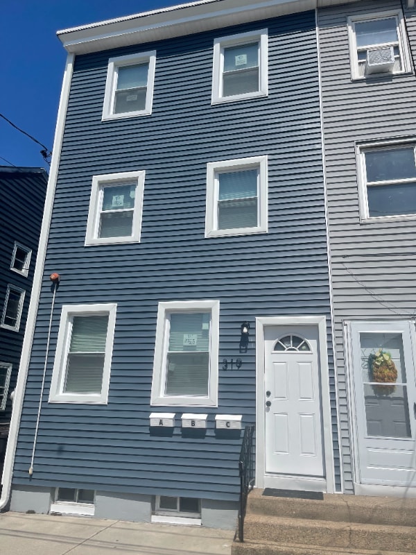 Photo - 319 Mercer St (Gloucester City, NJ)