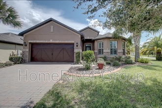 Building Photo - 581 Vista Sol Dr