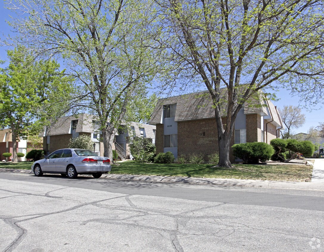 Primary Photo - Newland Apartments
