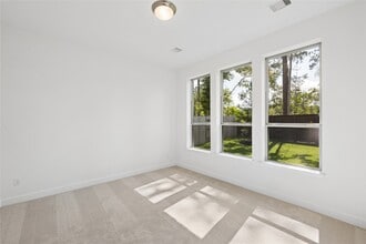 Building Photo - 29934 Stony Frst Dr