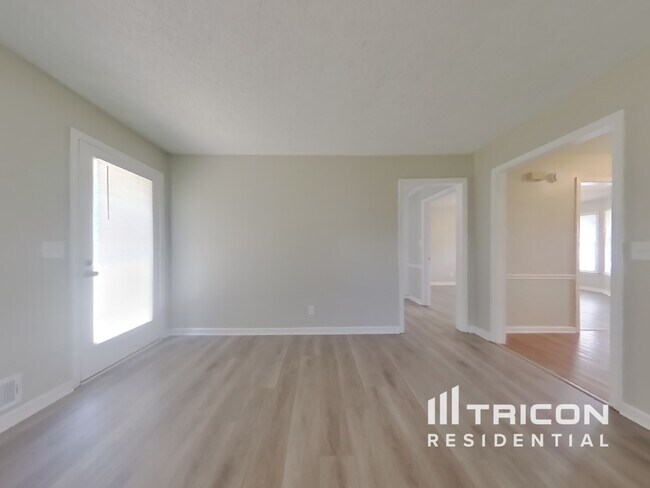 Foto del edificio - 1810 Woodberry Ct