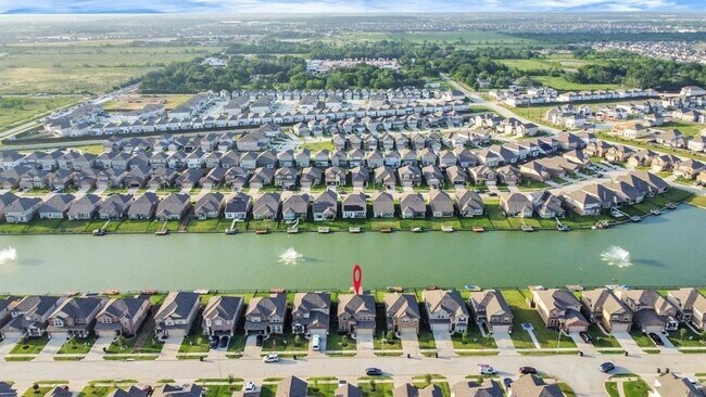 Building Photo - 24814 Puccini Pl