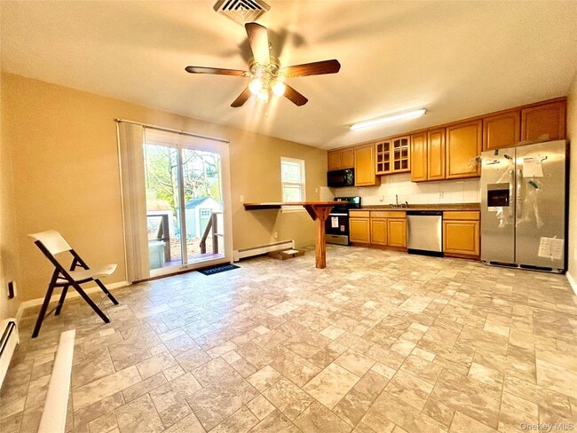 Building Photo - 11 Park Manor Ct