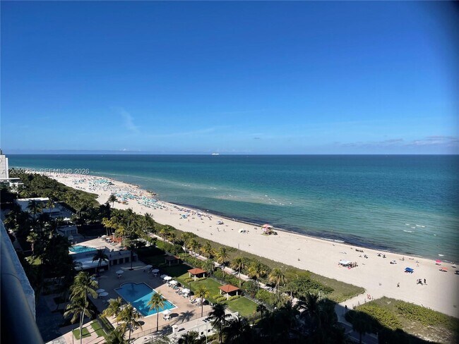 Foto del edificio - 2555 Collins Ave