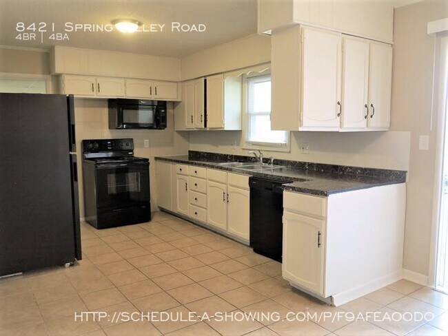 Building Photo - 8421 Spring Valley Rd
