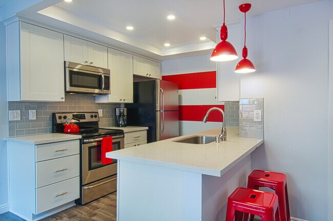 Foto del edificio - 938 W Lamark Ln