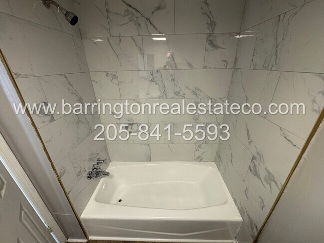 Foto del edificio - 908 4th Ave W