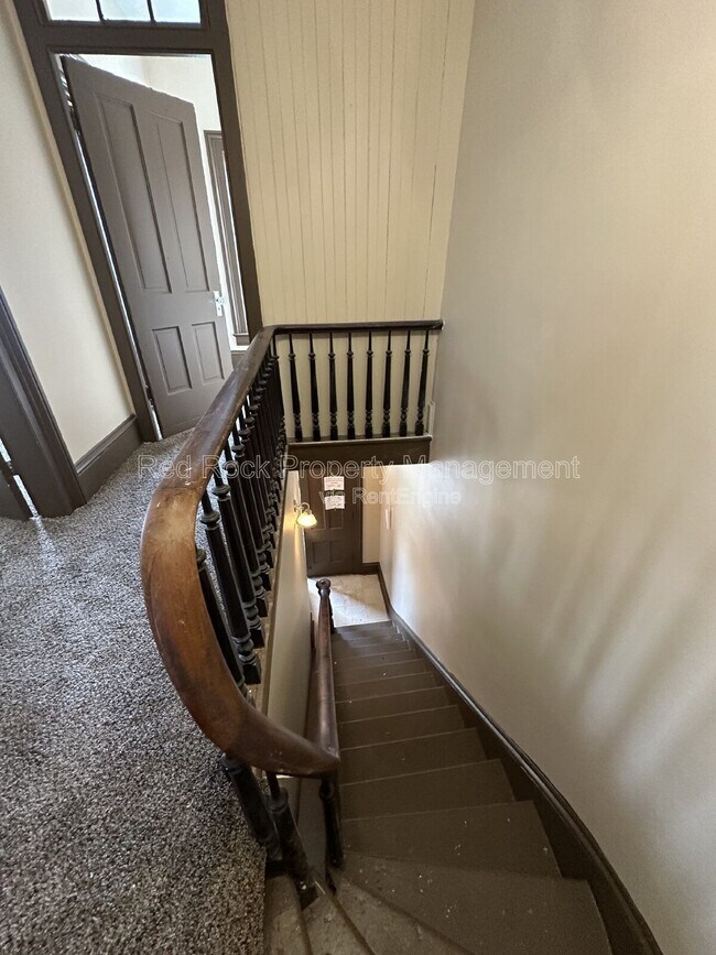 Foto del edificio - 802 McKinley St