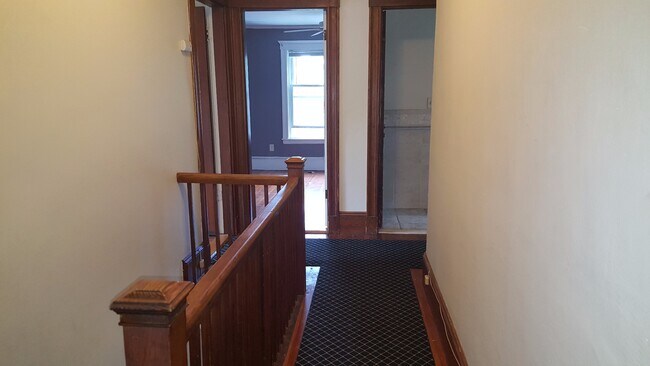 Foto del edificio - 29 Ricker Rd