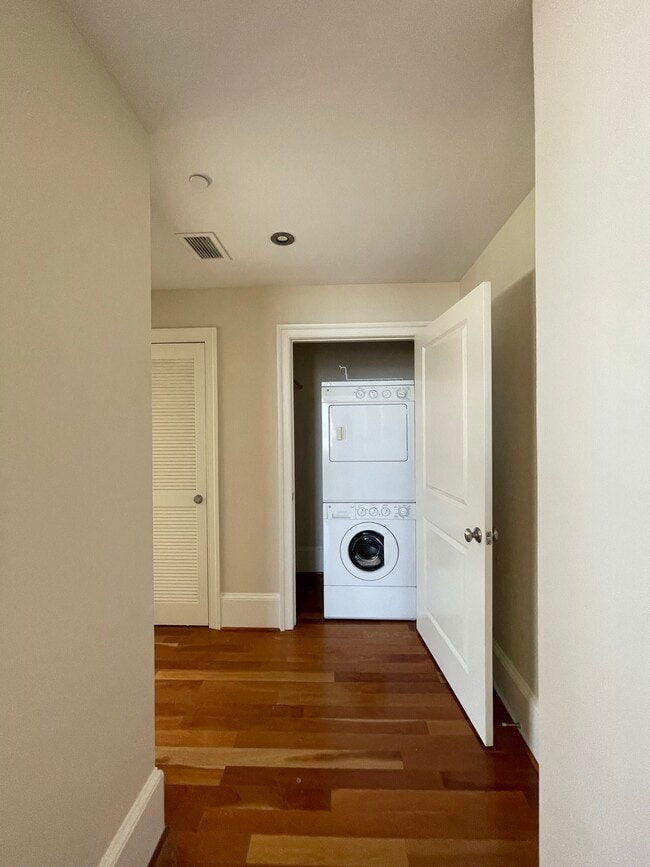 Interior Photo - The Apartments at Charles Plaza