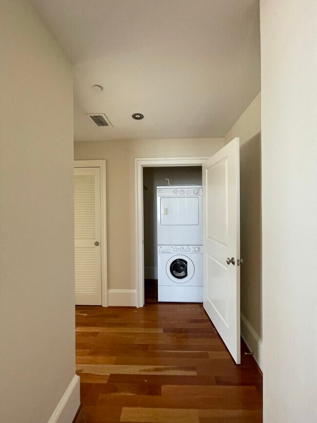 Interior Photo - The Apartments at Charles Plaza