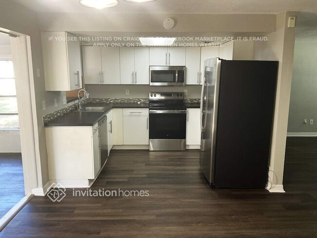 Building Photo - 1830 N Keene Rd