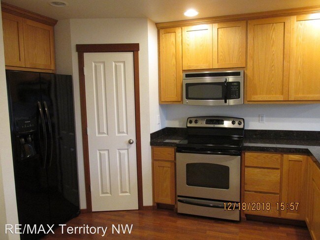 Building Photo - 3 br, 2.5 bath House - 483 Harvest Edge Place