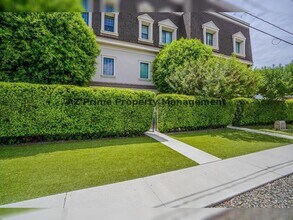 Building Photo - 4438 N 27th St