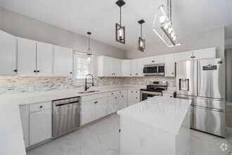 Building Photo - 1203 N 19th St