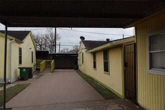 Building Photo - 7975 Booker St