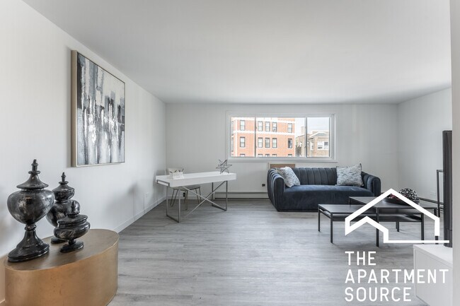 Foto del edificio - 7621 N Sheridan Rd