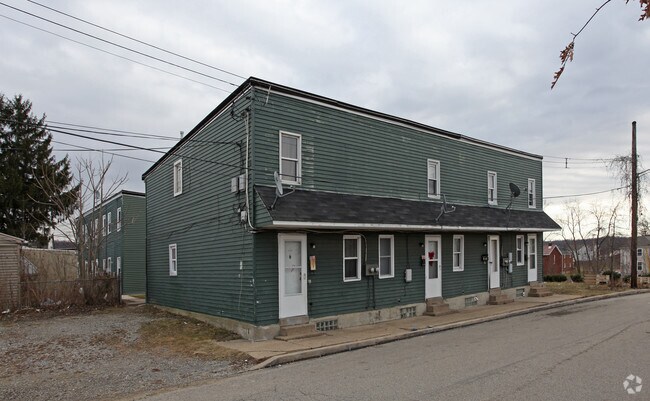 Building Photo - 634-636 1/2 Reed St