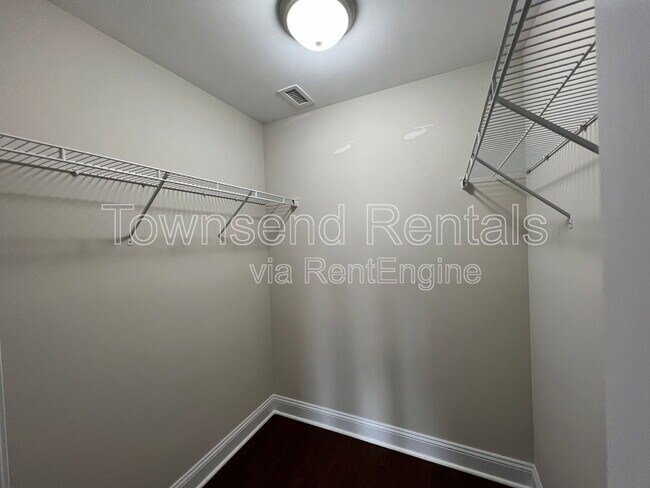 Building Photo - 1304 Morganton Rd