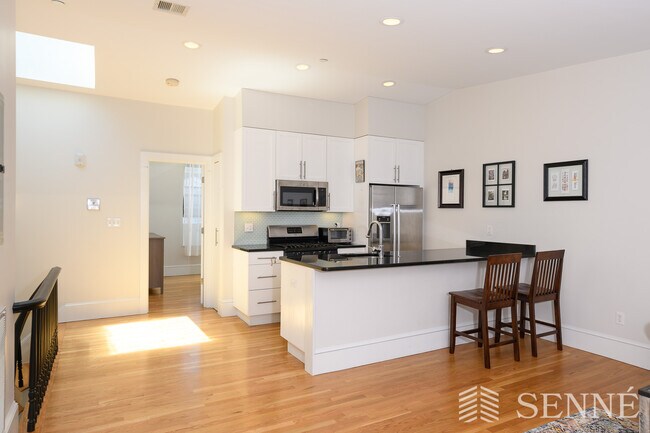 Foto del edificio - 87 3rd St
