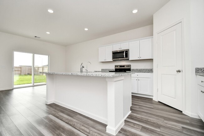 Foto del edificio - 5902 Bright Keel Dr