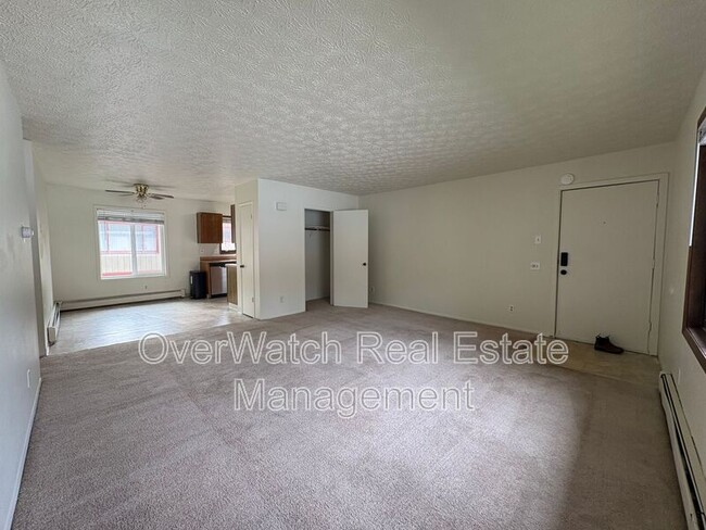 Building Photo - 8116 Boundary Ave