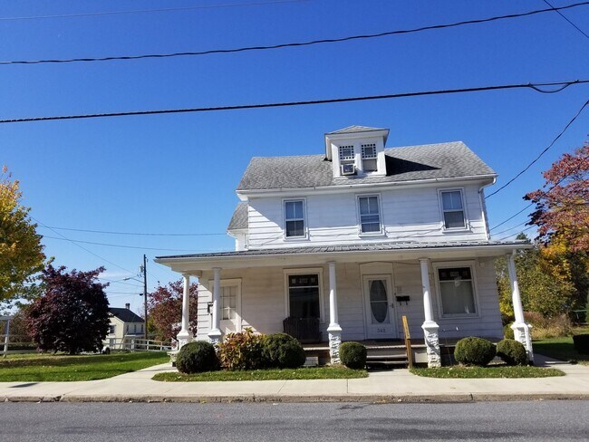 Building Photo - 342 Fairview Ave