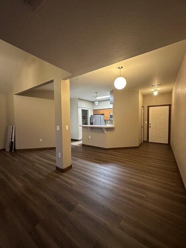 Comedor/entrada - 4245 Boardwalk Dr