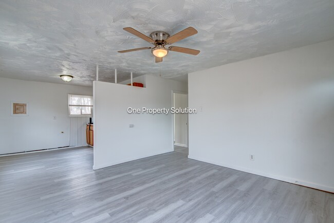 Building Photo - 4311 20th Pl