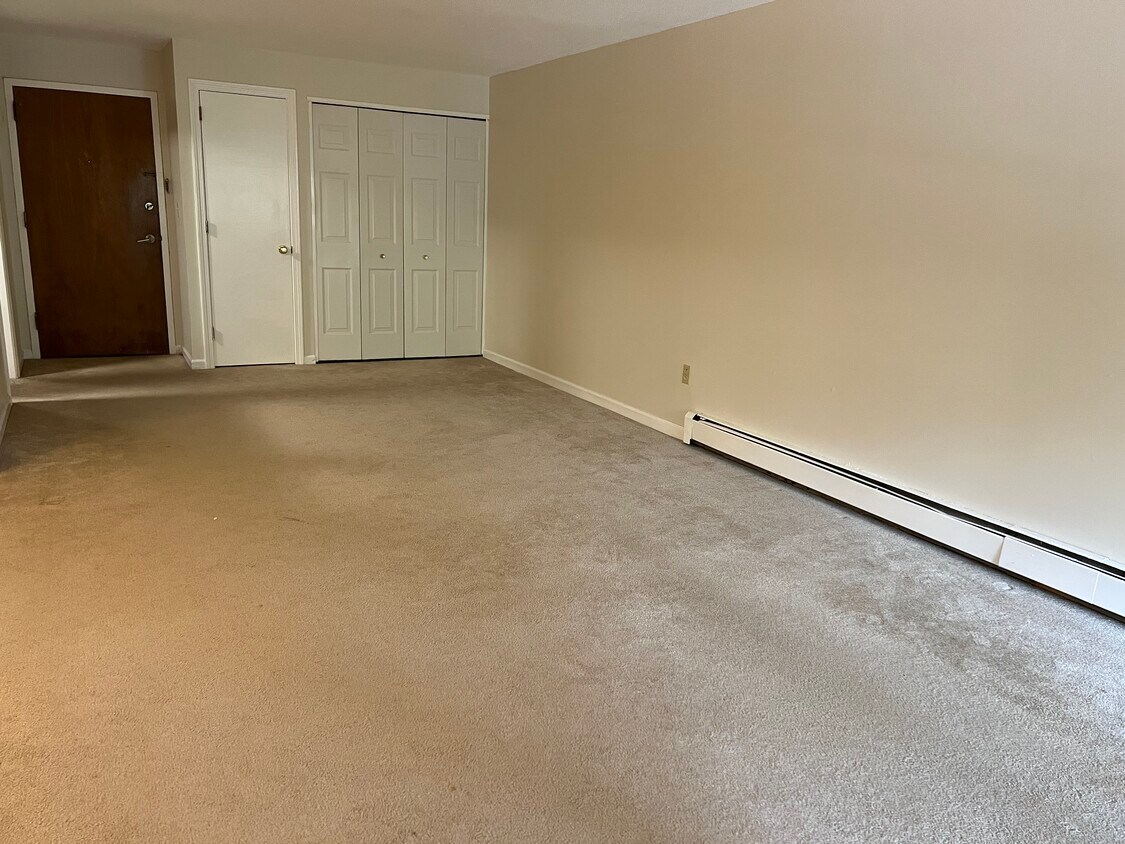 Foto principal - 60 Rambling Brook Ln
