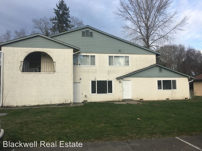 Building Photo - 6116 Glen Mary Ln SE