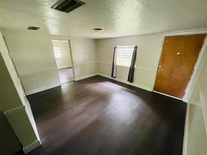 Foto del edificio - 2200 SE 46 Terrace